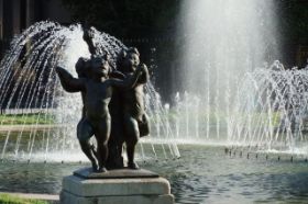 Brunnen in  Buenos Aires.jpg